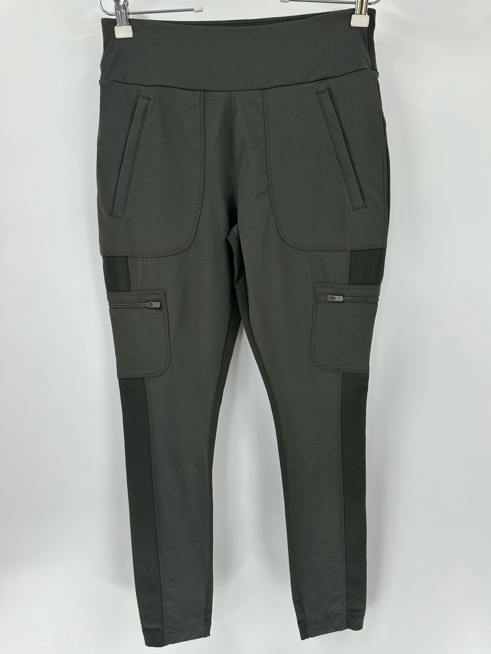 Athleta Cargo Tight Legging Pants Women Sz 8 Sage Green